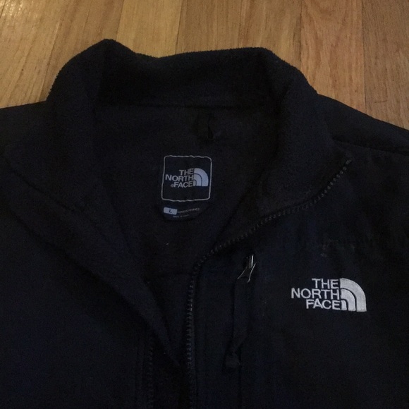 Black Northface Denali Jacket - Picture 2 of 2